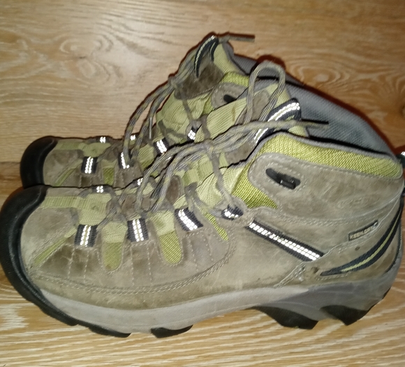 Keen Targhee 2 waterproof hiker